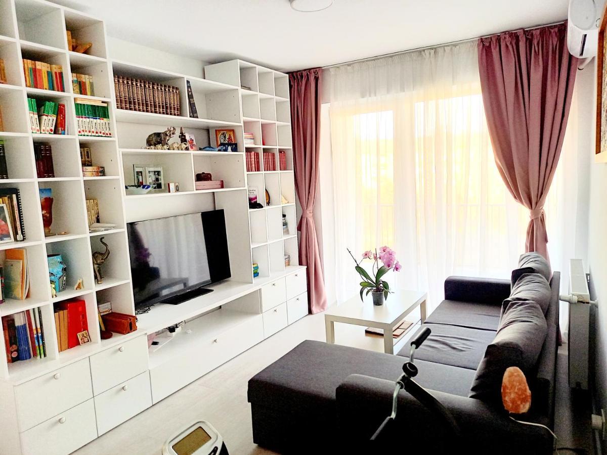 Lavanda Apartment Oradea Zewnętrze zdjęcie